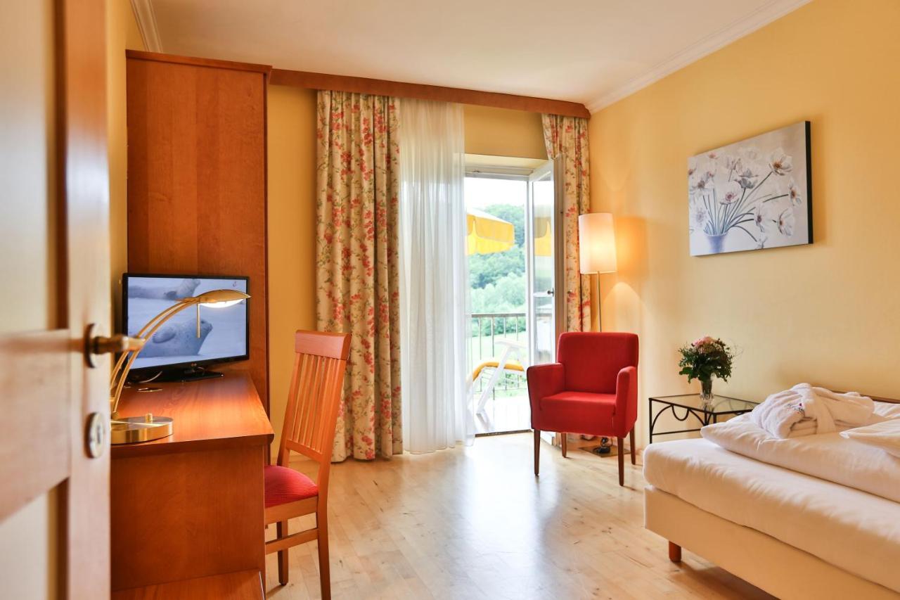 Gesundheits- & Wellness Resort St. Josef Durrnberg Esterno foto