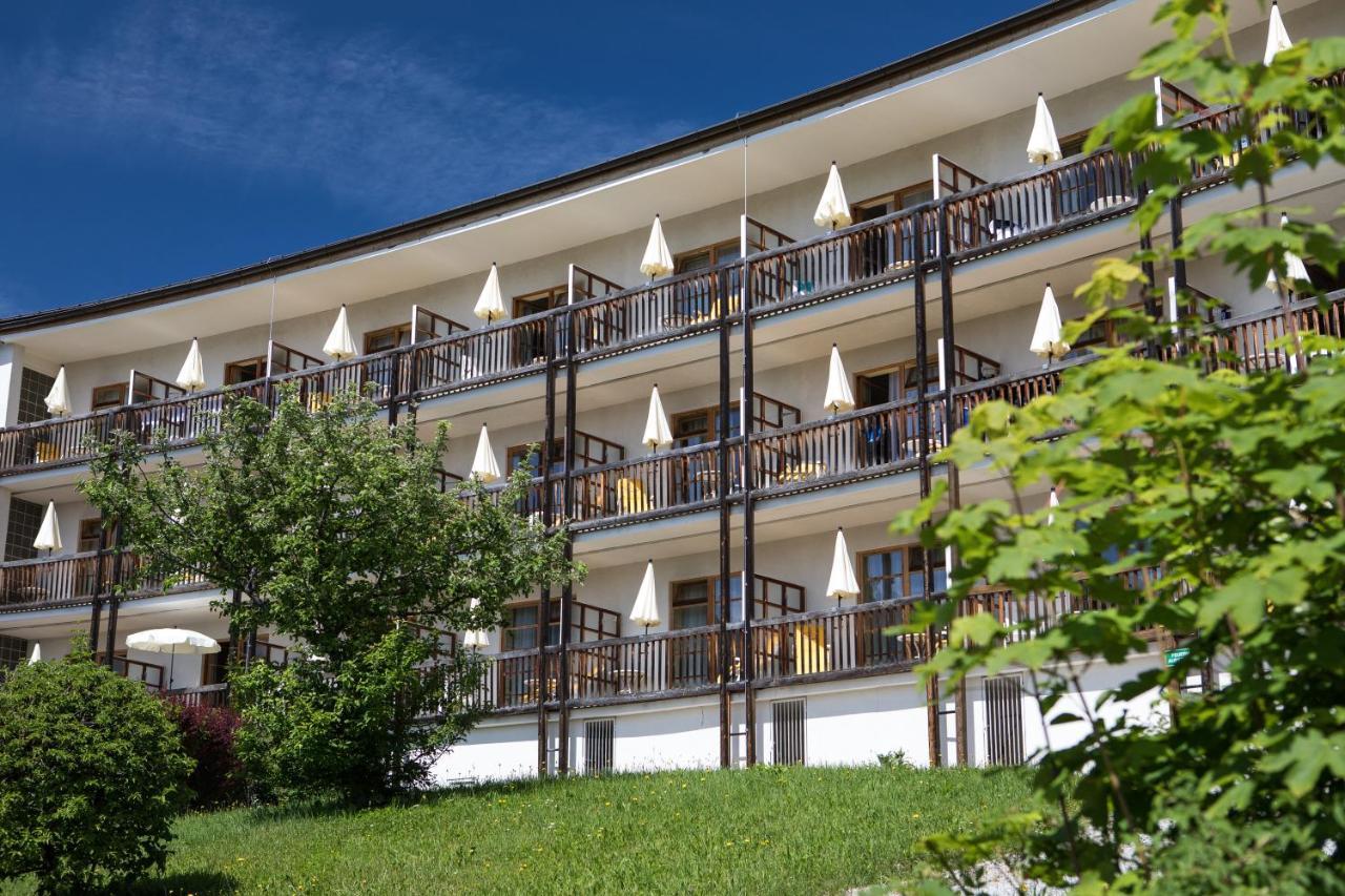 Gesundheits- & Wellness Resort St. Josef Durrnberg Esterno foto